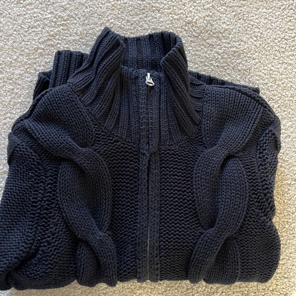 Harold’s cable knit zip cardigan S - Picture 3 of 5